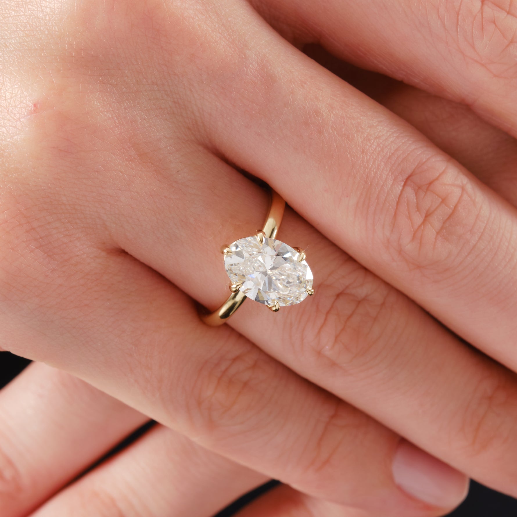 LABBRİLL OVAL YÜZÜK (3CT) / LB-00004