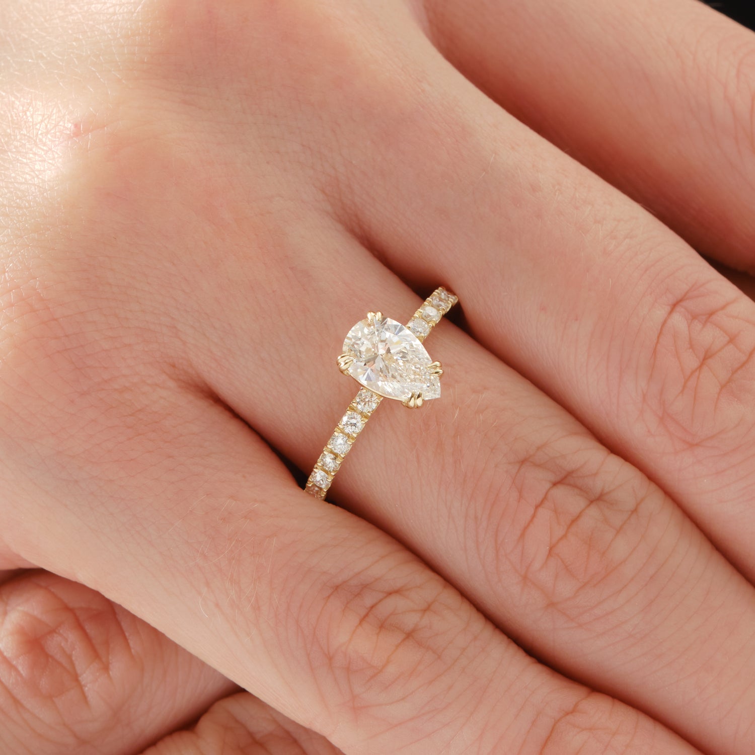 LABBRİLL PEAR YÜZÜK / LB-00049